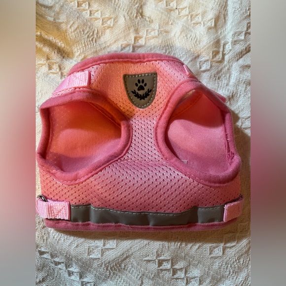 Dog harness with Velcro and buckle closure- reflective - Picture 2 of 9